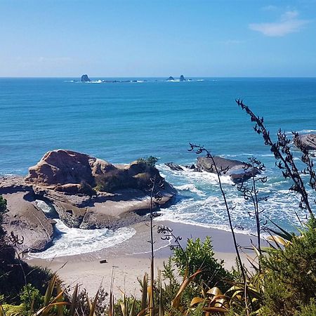 The Hole In The Rock Yurt Hotel Cape Foulwind Exterior foto